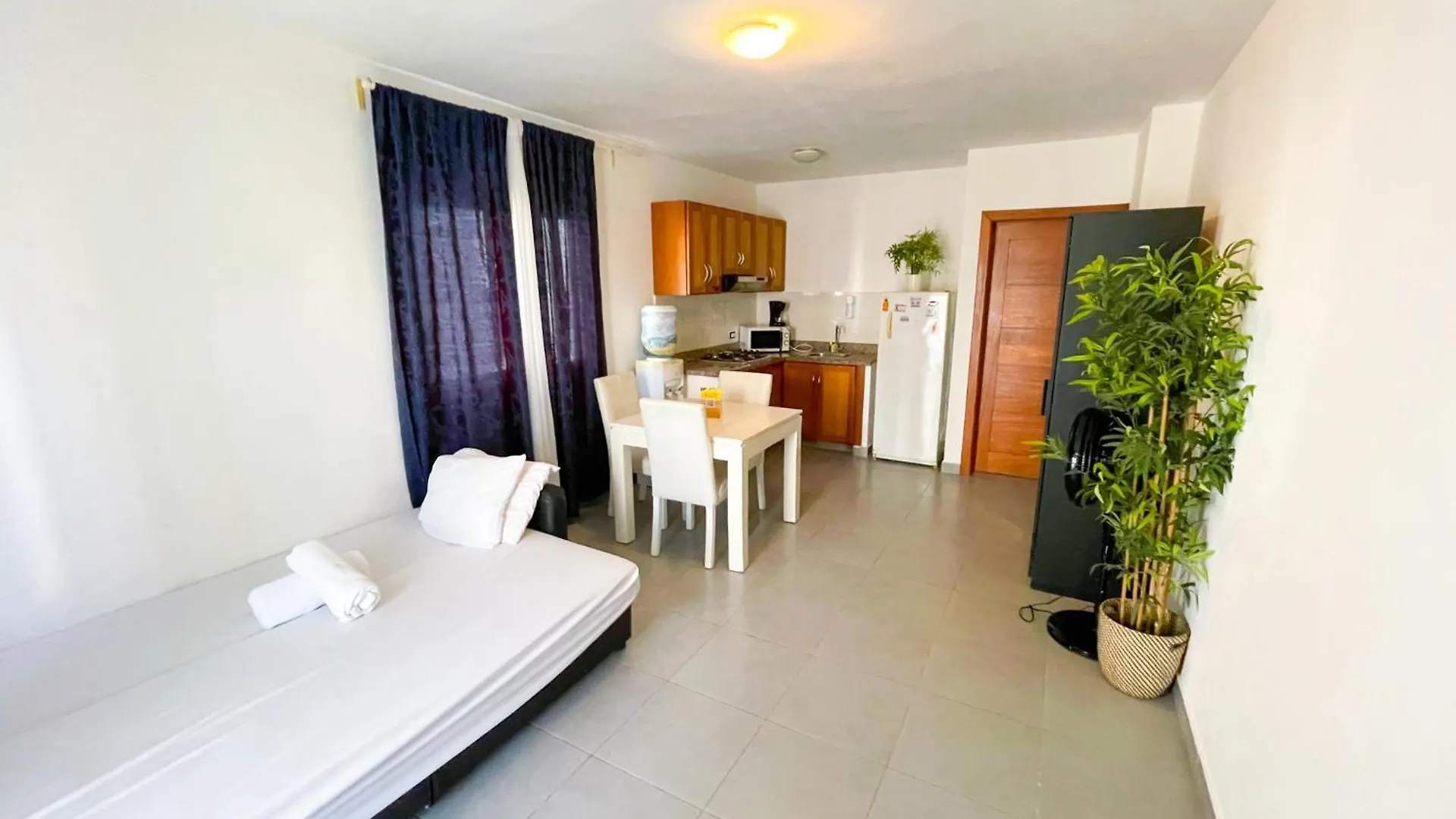 Tropicana Sol Caribes Studios Suites Hotel Beach & Pool & Spa Punta Cana 5*,